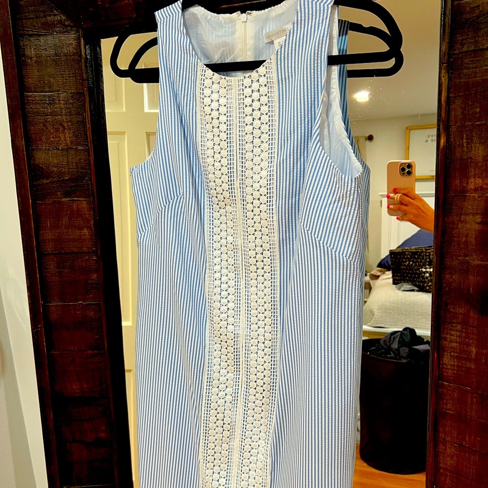 Seer sucker size 8 dress